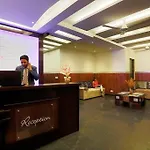 Hotel Ivy Plaza Near Igi Airport