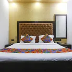 Collection O 50134 Nk Residency Kalkaji