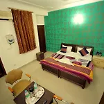 Hotel Smart Stay