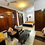Tatvamasi Homestay