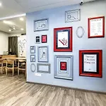 Hotel O S. Gambhir Hotel