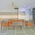 Hotel O Du Rooms Near Pul Bangash Metro Station