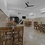 Hotel O Bharat Stay Near Indira Gandhi International Airport