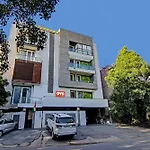Hotel O South Galaxy Near Lotus Temple