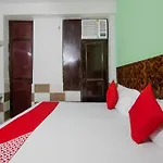 Hotel O Green Light