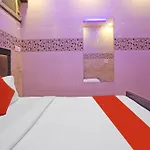 Hotel O Little Lodge