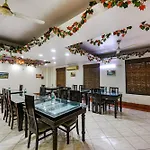 Fabhotel Swiss International Patel Nagar