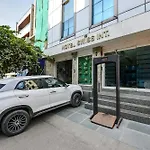 Fabhotel Swiss International Patel Nagar