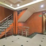 Hotel Hari Piorko Grand - 2 Min From New Delhi Railway Station