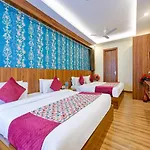 Hotel Grand Rosewood Near Delhi Igi Airport