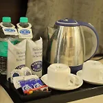 Hotel Nirvana Suites