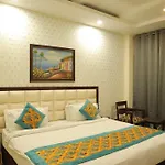 Hotel Nirvana Suites