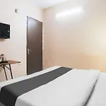 Super Hotel O Downtown Uttam Nagar Formerly Town Plaza