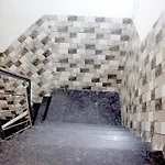 Hotel Snow White - Near R K Ashram Metro Station Paharganj