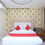 Hotel O Mega