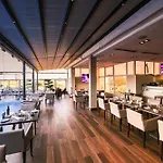 Hotel Luxury Villa Near Delhi Airport