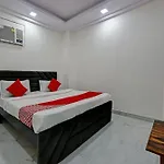 Hotel O Max Inn