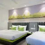Hotel Le Roi Express Karol Bagh