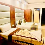 Hotel Tej Palace Near Igi Airport Delhi