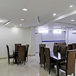 Super Hotel O Mahal