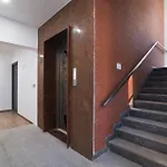 Hotel Belwood Near Delhi Airport
