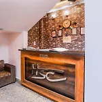Hotel O Sehej Continental