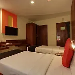 OYO Townhouse 803 Jp Residency