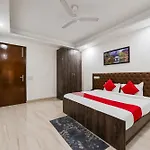 Hotel O Premium Rooms Chhatarpur