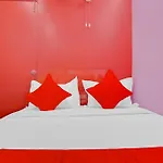 Hotel O Happiness Inn Near Tdi Mall