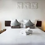 Deira Suite Tark Nera Igi