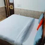 Private Rooms Near Us Embassy- Chanakyapuri