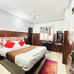 Hotel Moti Bagh - Satya Niketan