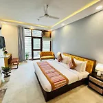 Grove Residency Hauz Khas New Delhi Couple Friendly