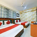 Airport Hotel Classic Park