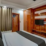 Hotel Premium Tark Near Igi Airport Delhi
