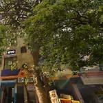 Hotel O Unique Delhi Home Stay