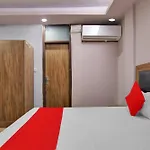Hotel O Green Villa