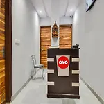 Hotel O Iris Lite