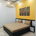 Cozy Rooms
