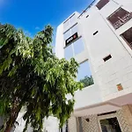Hotel O Karan Residency
