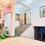 Hotel O Mehmaan Residency
