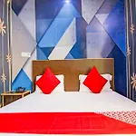Hotel O Viraj