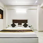 Hotel Krishna Tower