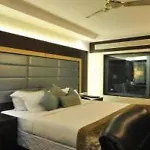 Hotel Dia Premier Delhi Airport By Gross Group Hotels