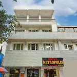 Hotel Metropolis Tourist At Near Ramakrishna Ashram Marg Metro Station