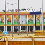 Hotel Shree Guru Couple Friendly At New Delhi Railway Station