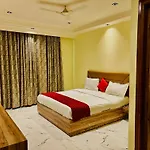 Goodluck House Near Terminal 3 Igi Airport