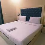 Hotel Luxury Inn Adarsh Nagar Metro Pillar No 100