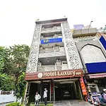 Fabhotel Luxury Inn Near Adarsh Nagar Metro