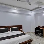 Collection O Grand King Hotel